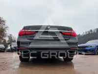 2017 BMW 740