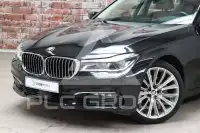 2017 BMW 740