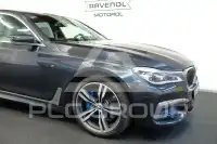 2017 BMW 740