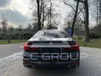 2017 BMW 740