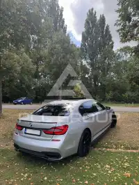 2017 BMW 740