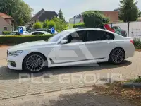 2017 BMW 740