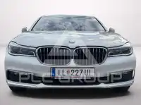 2017 BMW 740