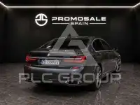 2017 BMW 740