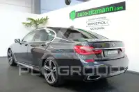 2017 BMW 740