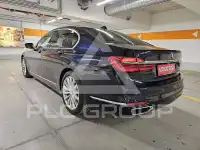 2017 BMW 740