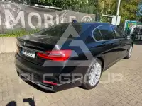 2017 BMW 740
