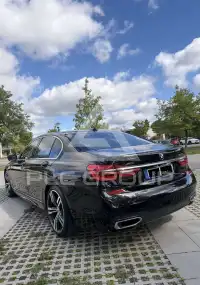 2017 BMW 740
