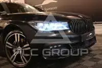 2017 BMW 740
