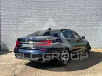 2017 BMW 750