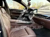 2017 BMW 750