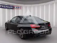2017 BMW 750