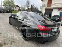 2017 BMW 750
