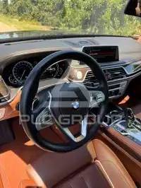 2017 BMW 750