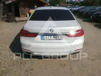 2017 BMW 750