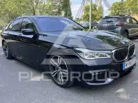 2017 BMW 750