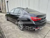 2017 BMW 750