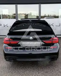 2017 BMW 750