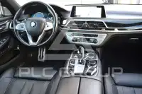 2017 BMW 750