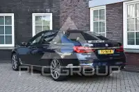 2017 BMW 750