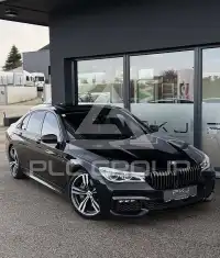 2017 BMW 750