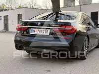 2017 BMW 750