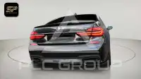 2017 BMW 750