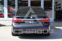2017 BMW 750