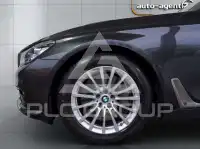 2017 BMW 750
