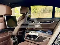 2017 BMW 750