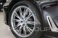 2017 BMW 760