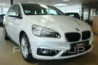 2017 BMW 225