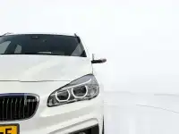 2017 BMW 225