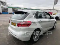 2017 BMW 225