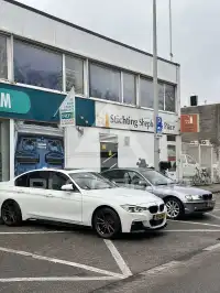 2017 BMW 320
