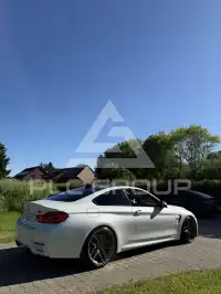 2017 BMW M4
