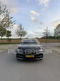 2017 BMW 730