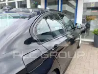 2017 BMW 318