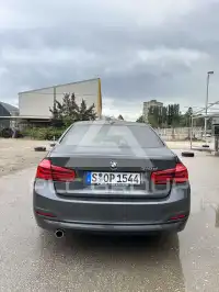 2017 BMW 318