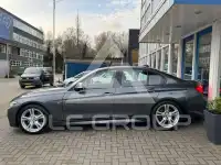 2017 BMW 318