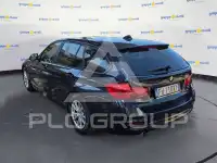 2017 BMW 318