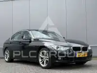 2017 BMW 318
