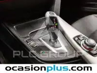 2017 BMW 318