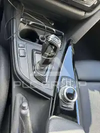 2017 BMW 318