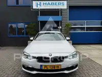 2017 BMW 318