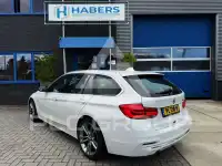 2017 BMW 318