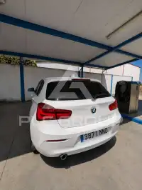 2017 BMW 118