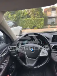 2017 BMW 725