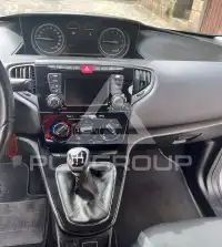 2017 Lancia YPSILON