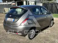 2017 Lancia YPSILON